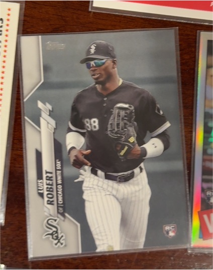 2020 Topps #392 Luis Robert — front