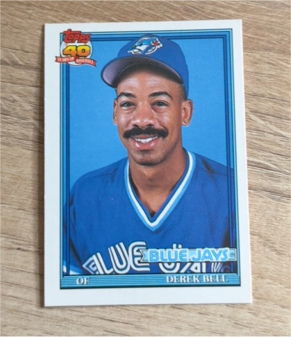 1991 Topps Traded #7T Derek Bell — front