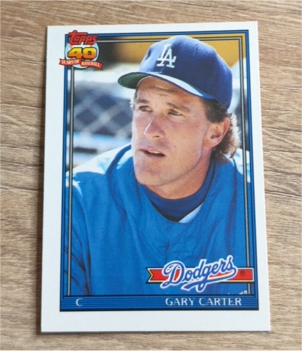 1991 Topps Traded #19T Gary Carter — front