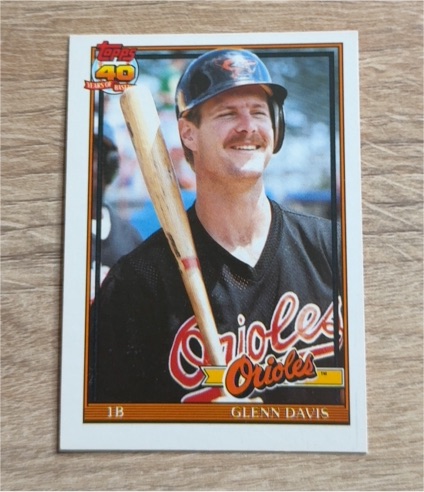 1991 Topps Traded #28T Glenn Davis — front