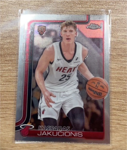 2025-26 Topps Chrome #270 Kasparas Jakucionis — front