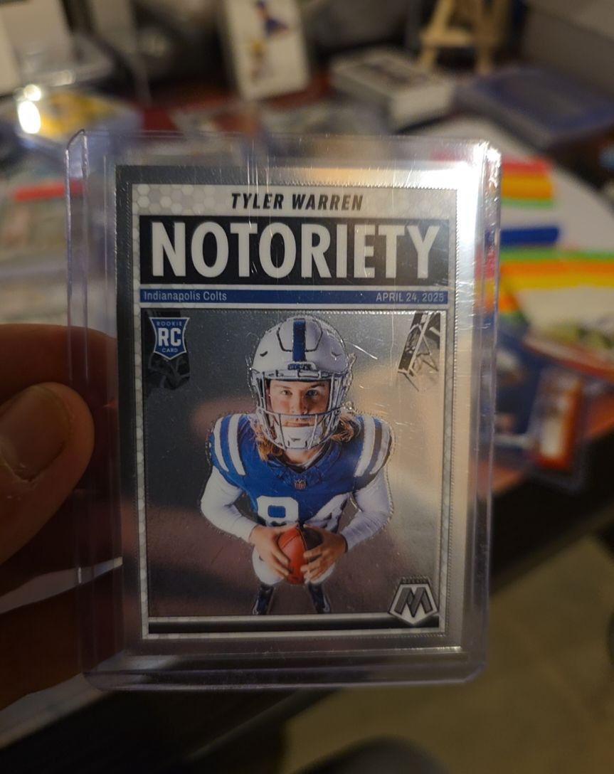 2025 Panini Mosaic #25 Tyler Warren Notoriety — front