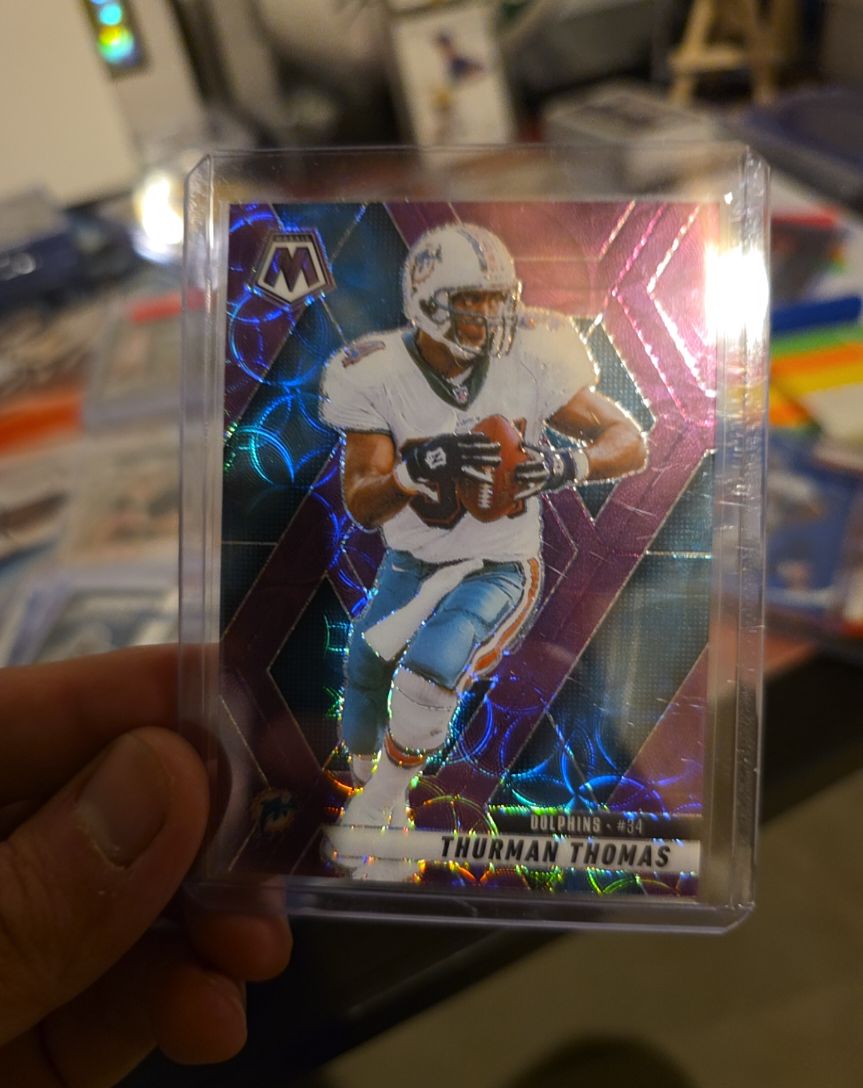 1999 Panini Mosaic #34 Thurman Thomas — front