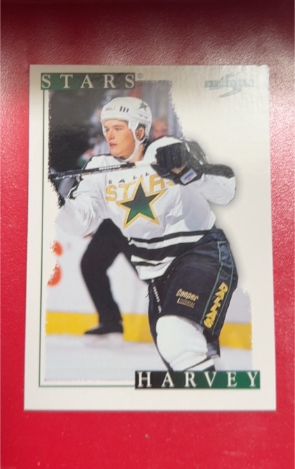 1995-96 Score #38 Todd Harvey — front
