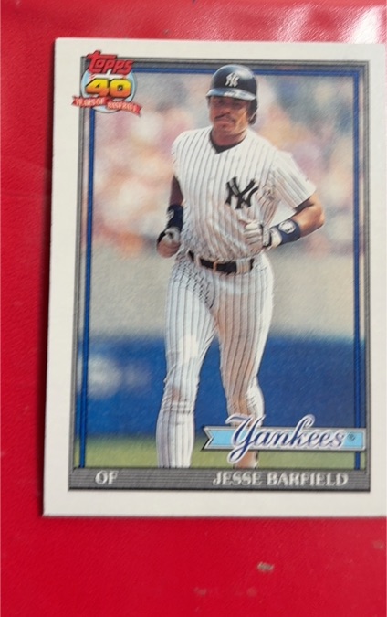 1991 Topps #9 Jesse Barfield — front