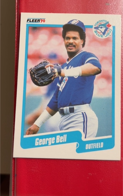 1990 Fleer #76 George Bell — front