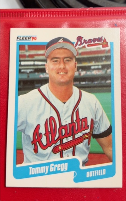 1990 Fleer #585 Tommy Gregg — front