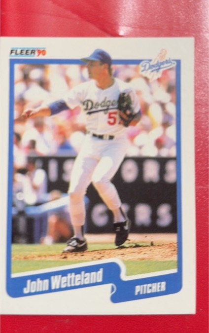 1990 Fleer #411 John Wetteland — front