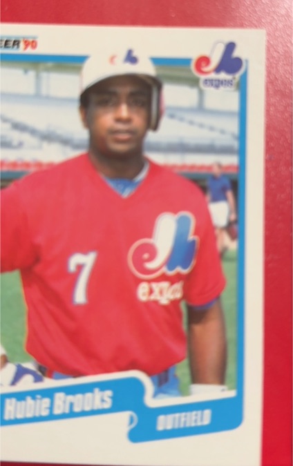 1990 Fleer #341 Hubie Brooks — front
