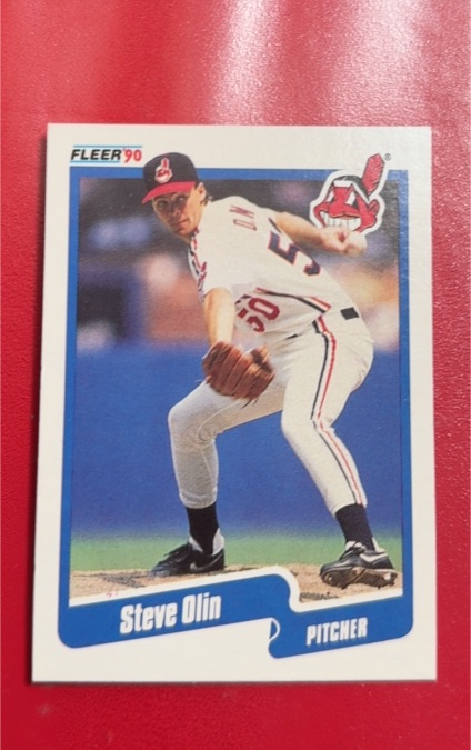 1990 Fleer #499 Steve Olin — front