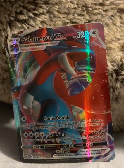 Salamence VMAX 144/189 Darkness Ablaze — front