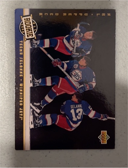 1993-94 Upper Deck #281 Teemu Selanne — front