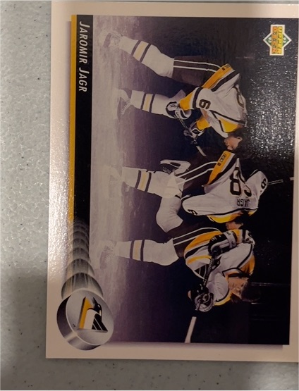1992-93 Upper Deck #28 Jaromir Jagr — front