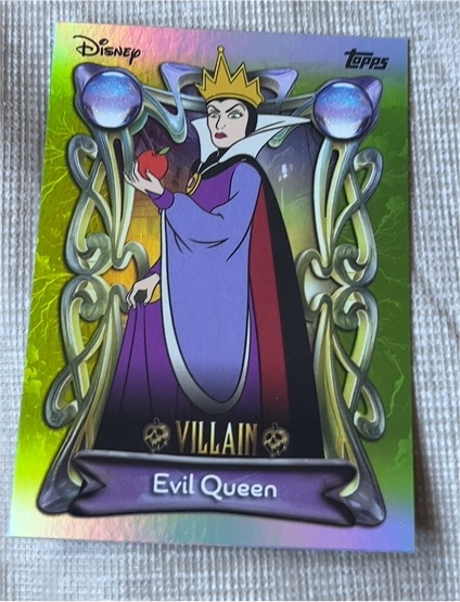 2025 Topps Disney Wonder #172 Evil Queen — front