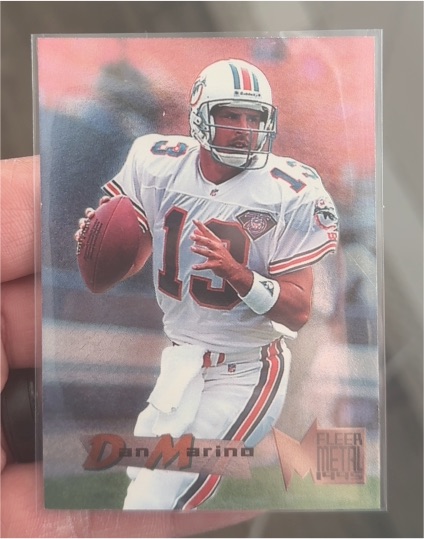 1995 Fleer Metal #101 Dan Marino — front