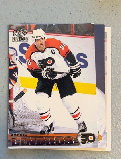 1998-99 Pacific Paramount #177 Eric Lindros — front
