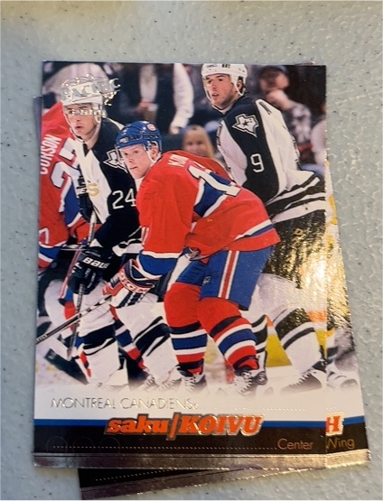 1999-00 Pacific Red #205 Saku Koivu — front