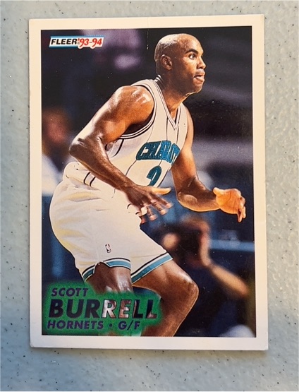 1993-94 Fleer #252 Scott Burrell — front