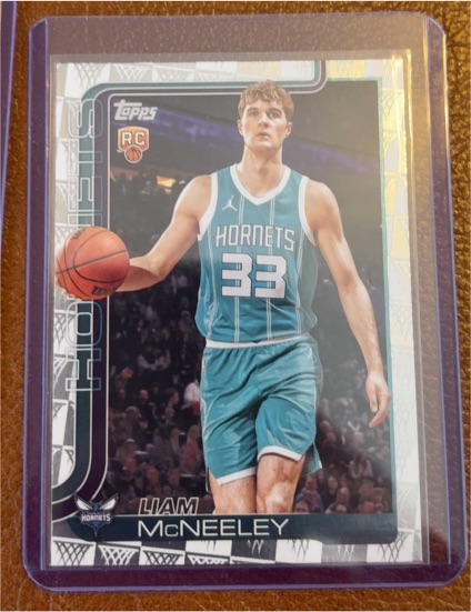 2025-26 Topps #229 Liam McNeeley — front
