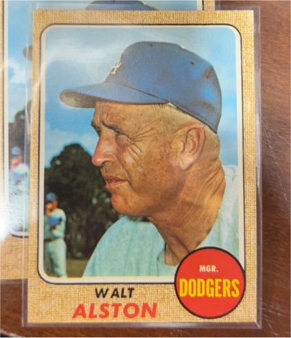 1968 Topps #472 Walt Alston — front