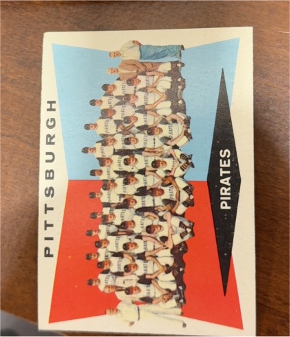 1960 Topps #484 Pittsburgh Pirates Team Card — front