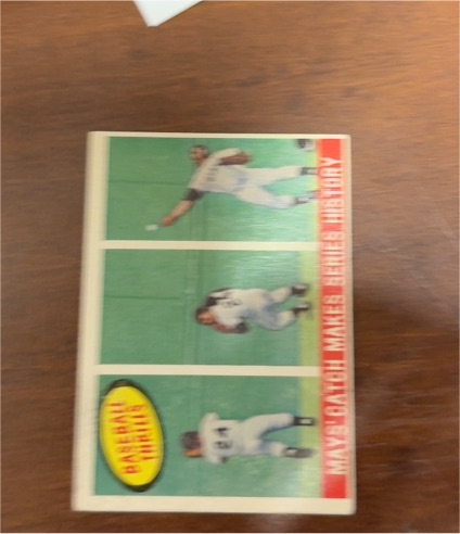 1959 Topps #464 Willie Mays Catch Makes Series History — front