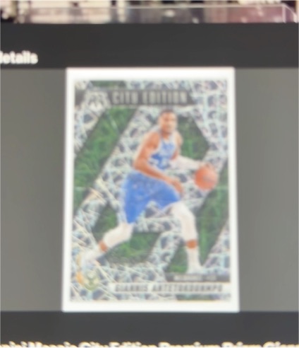 2024 Panini Mosaic City Edition Giannis Antetokounmpo — front