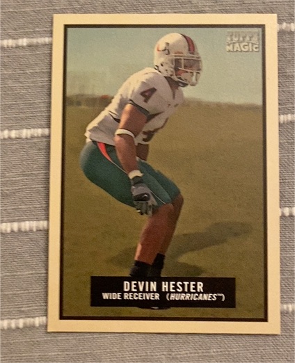 2009 Topps Magic #133 Devin Hester — front