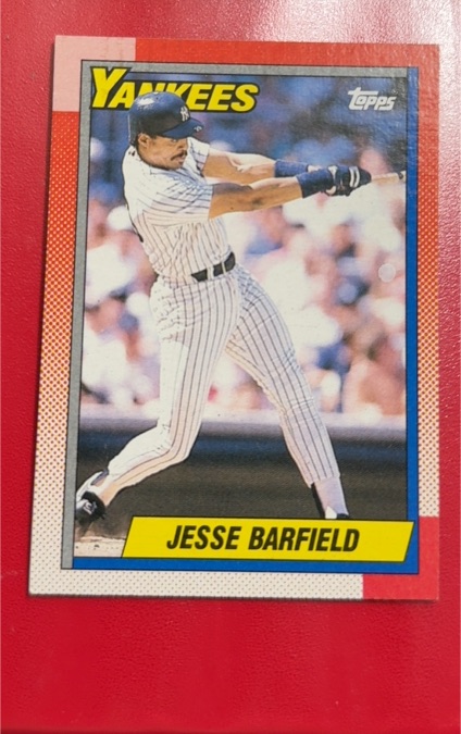 1990 Topps #740 Jesse Barfield — front