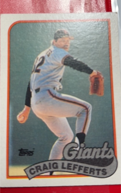 1989 Topps #372 Craig Lefferts — front