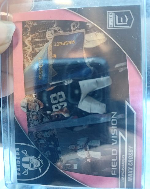 2024 Donruss Elite #6 Maxx Crosby Field Vision Pink — front