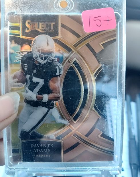 2023 Panini Select Premier Level #182 Davante Adams — front