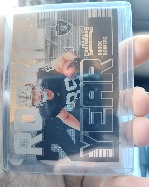 2024 Panini Contenders #5 Brock Bowers Rookie of the Year Contenders — front