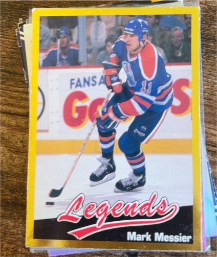 1990 Legends #18 Mark Messier — front