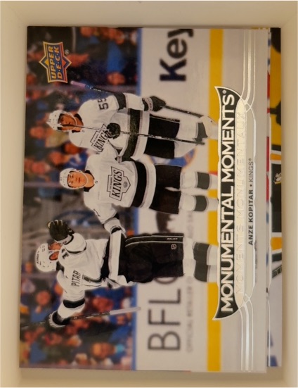 2025-26 Upper Deck Tim Hortons Monumental Moments #MM-16 Anze Kopitar — front