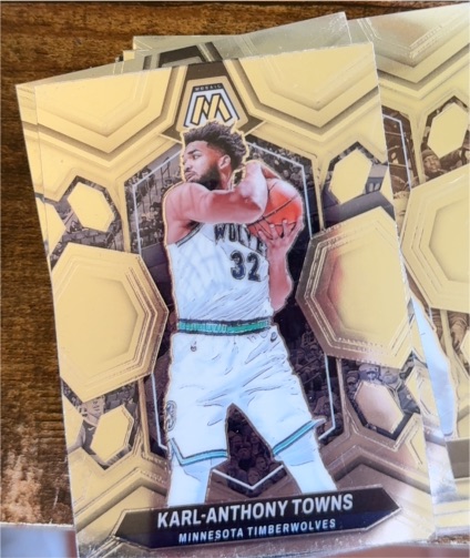 2023-24 Panini Mosaic #78 Karl-Anthony Towns — front