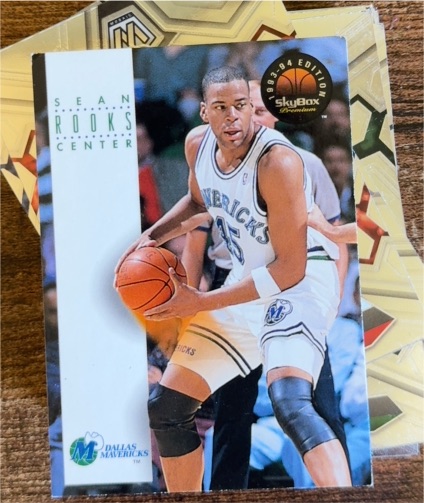1993-94 SkyBox Premium #58 Sean Rooks — front