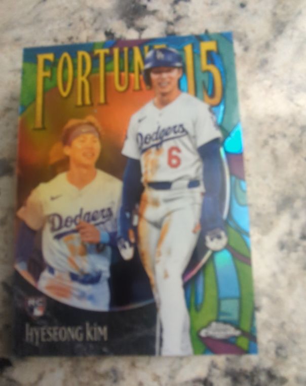 2025 Topps Chrome Update #F15-14 Hyesong Kim — front