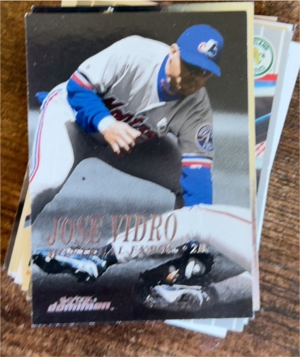 2000 SkyBox Dominion #146 Jose Vidro — front