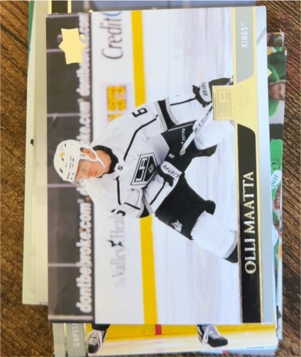 2020-21 Upper Deck Extended #564 Olli Maatta — front