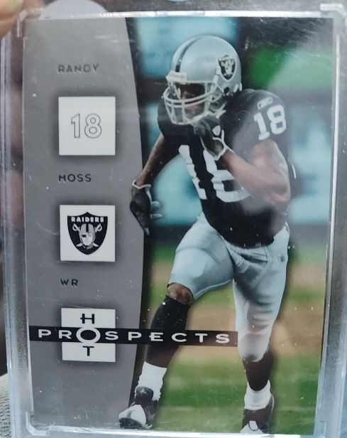 2006 Fleer Hot Prospects #69 Randy Moss Oakland Raiders — front