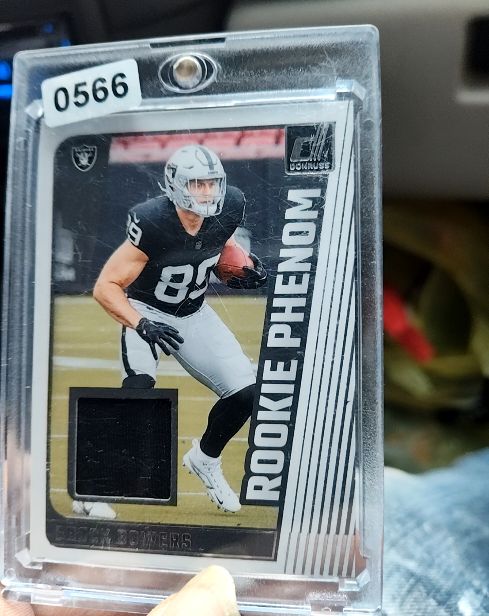 2024 Panini Donruss #RPJ-BBO Brock Bowers Rookie Phenom Jersey Patch — front