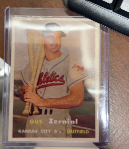 1957 Topps #253 Gus Zernial — front