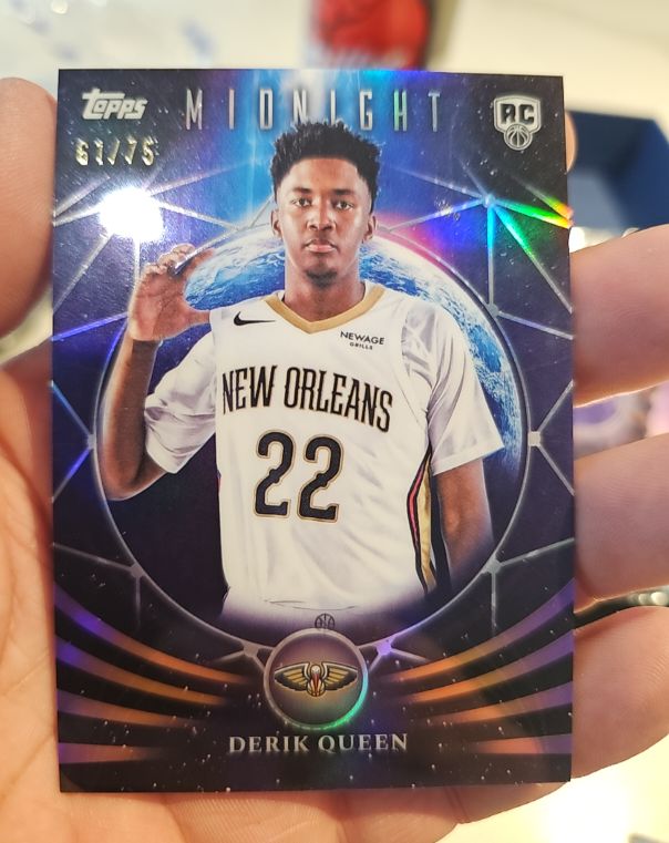 2025-26 Topps Midnight #263 Derik Queen — front