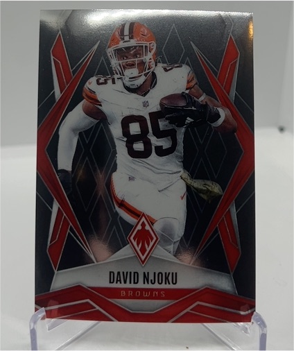 2025 Panini Phoenix #110 David Njoku — front