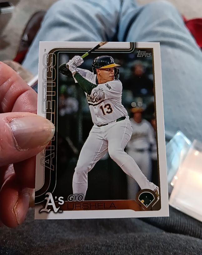 2025 Topps Update Series #US23 Gio Urshela — front