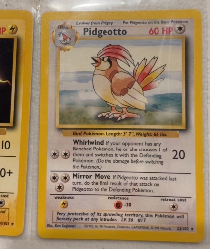 1999 Pokémon Base Set #22 Pidgeotto — front