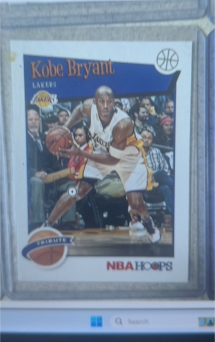 2019-20 Panini NBA Hoops #282 Kobe Bryant — front