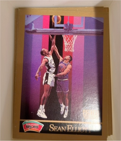 1990 Skybox #256 Sean Elliott — front
