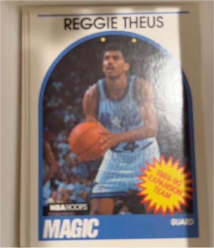 1989-90 Hoops #302 Reggie Theus — front